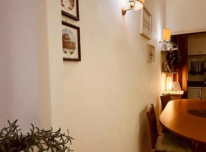Downtown Apartment_sistina Апартаменты *